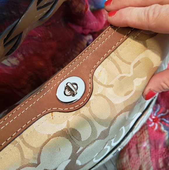 Coach purse - Picture 6 of 12